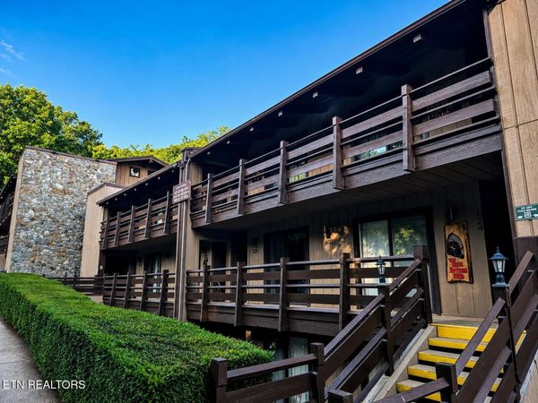 1081 Cove Rd, Sevierville, TN 37876