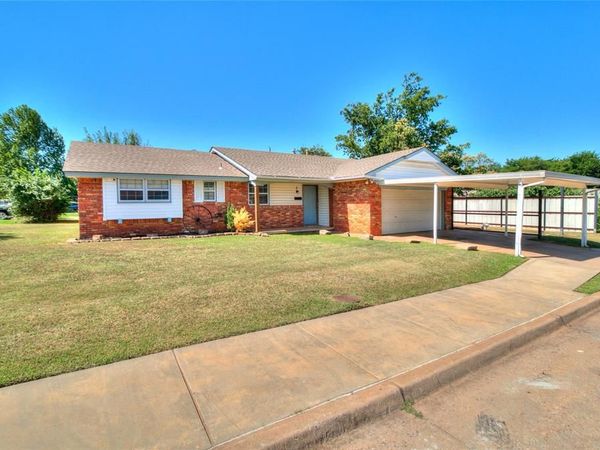 2 Philbrook Drive, Oklahoma City, OK 73109