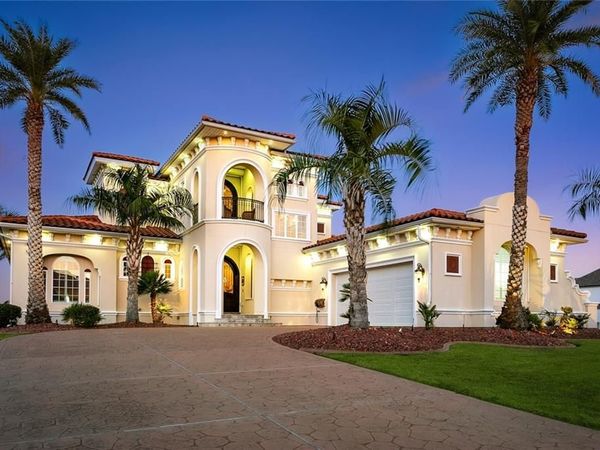 1113 LAKESHORE Boulevard , Slidell, LA 70461