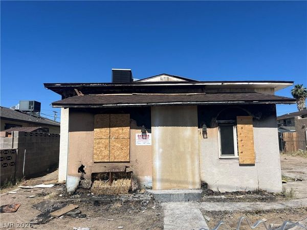 1829 Princeton Street , North Las Vegas, NV 89030