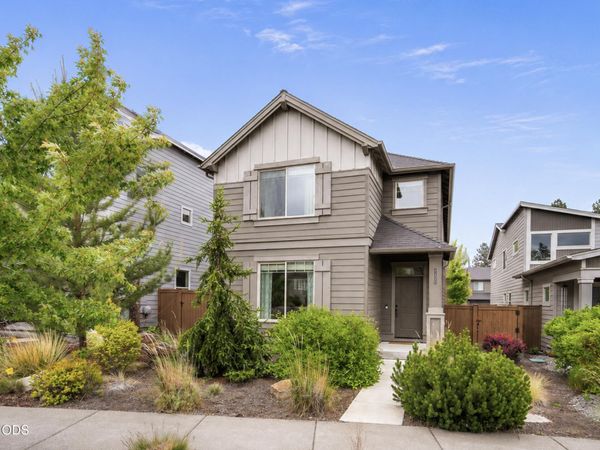 61066 SE Sydney Harbor Drive, Bend, OR 97702