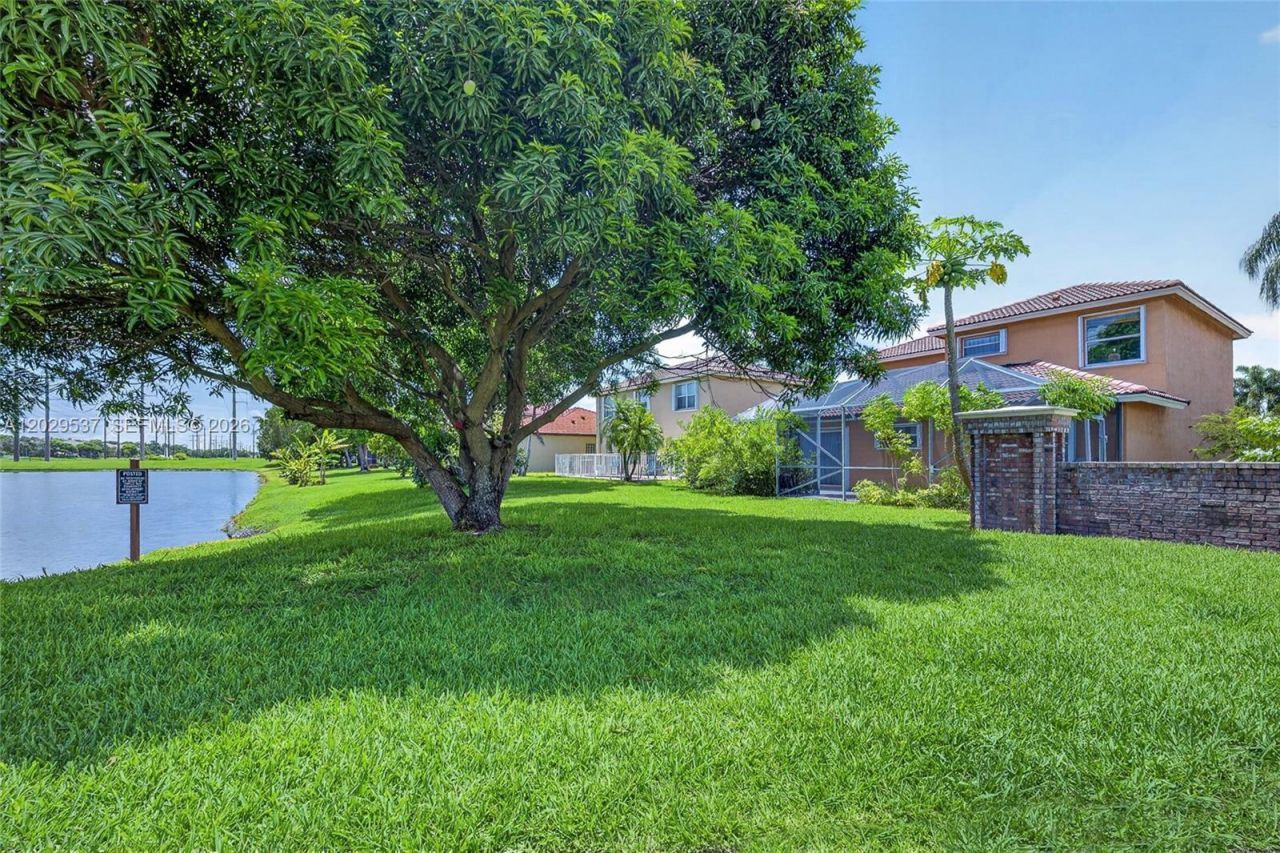 6124 NW 40th St , Coral Springs, FL 33067 Photo