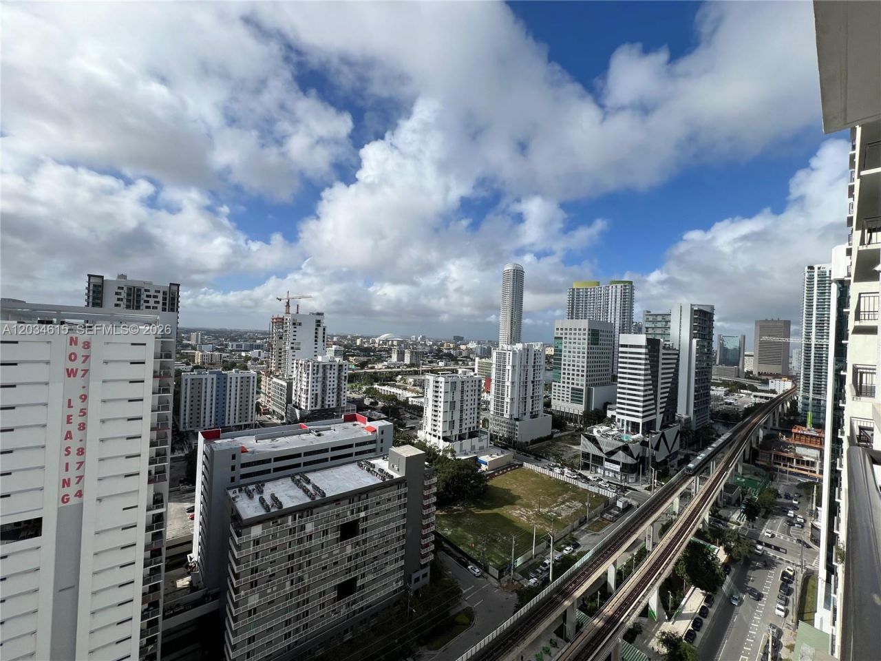 999 SW 1st Ave , Unit 2405, Miami, FL 33130 Photo