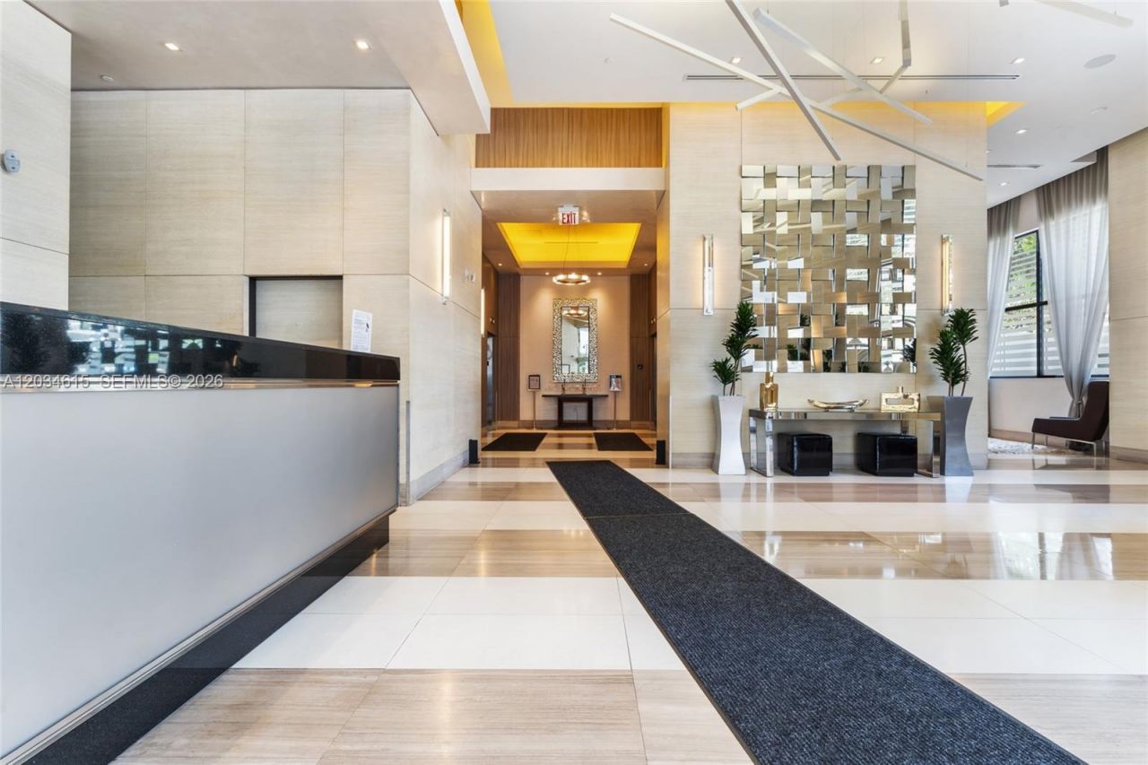 999 SW 1st Ave , Unit 2405, Miami, FL 33130 Photo