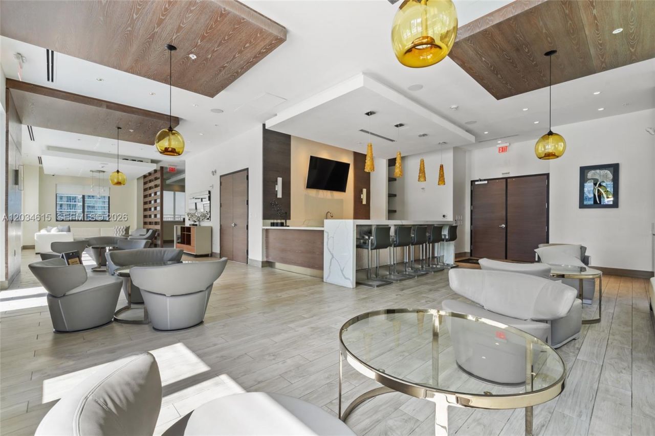999 SW 1st Ave , Unit 2405, Miami, FL 33130 Photo