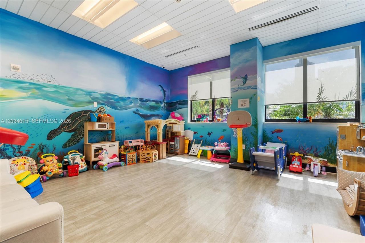 999 SW 1st Ave , Unit 2405, Miami, FL 33130 Photo