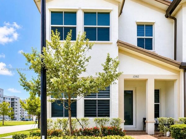 12812 SW 243rd St, Homestead, FL 33032