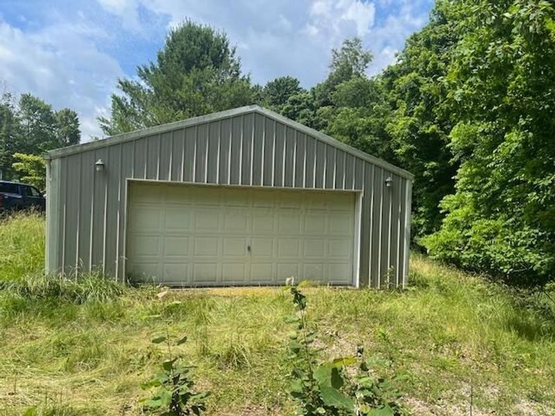 5135 Township Road 186 SW, Junction City, OH 43748 Photo 2