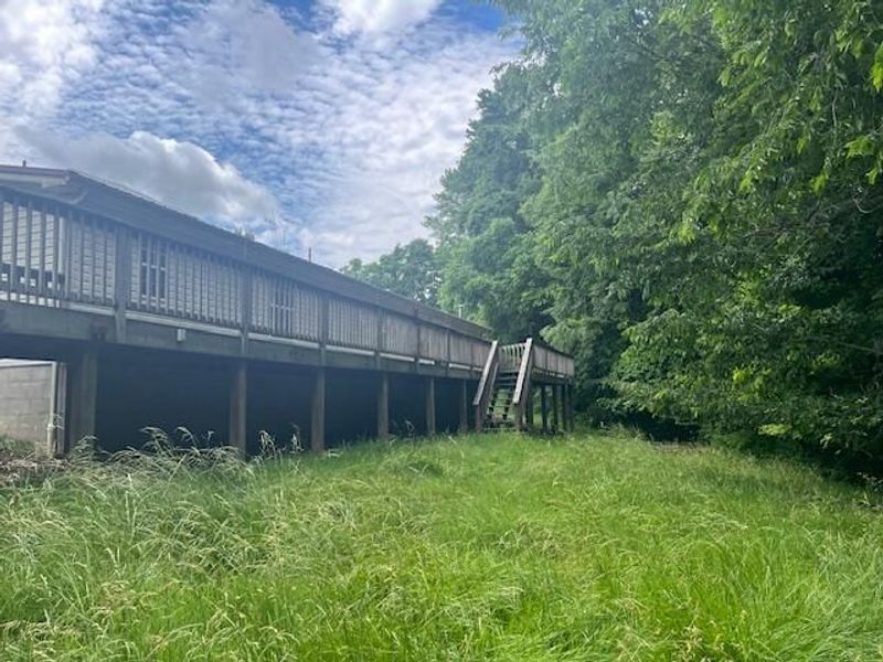 5135 Township Road 186 SW, Junction City, OH 43748 Photo 3