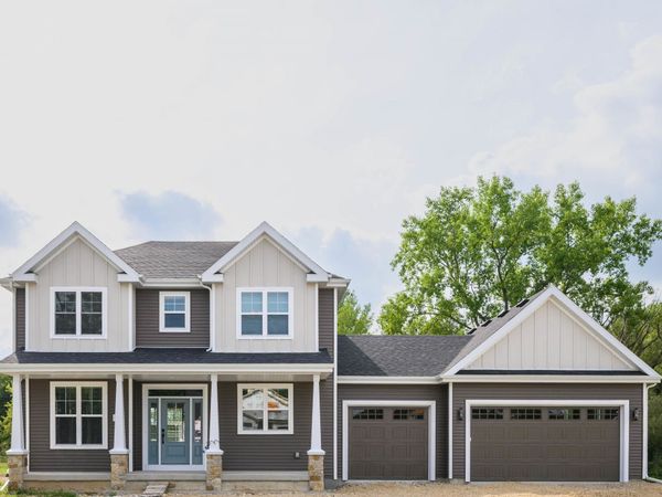 2202 Koshkonong Way, Sun Prairie, WI 53590