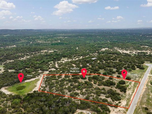 439 Vail River RD, Dripping Springs, TX 78620