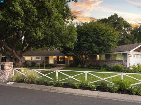 915 Forest Ln, Alamo, CA 94507