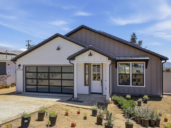 16 W Pine Street, Altadena, CA 91001