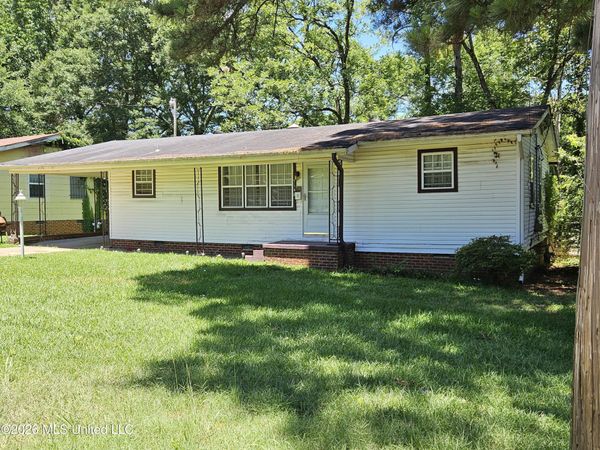 5146 Andover Drive, Jackson, MS 39209