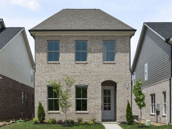 166 Oasis Dr , La Vergne, TN 37086
