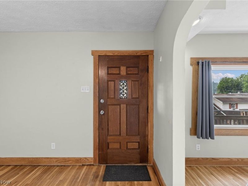 26 Elm Street, Bridgeport, OH 43912 Photo 5