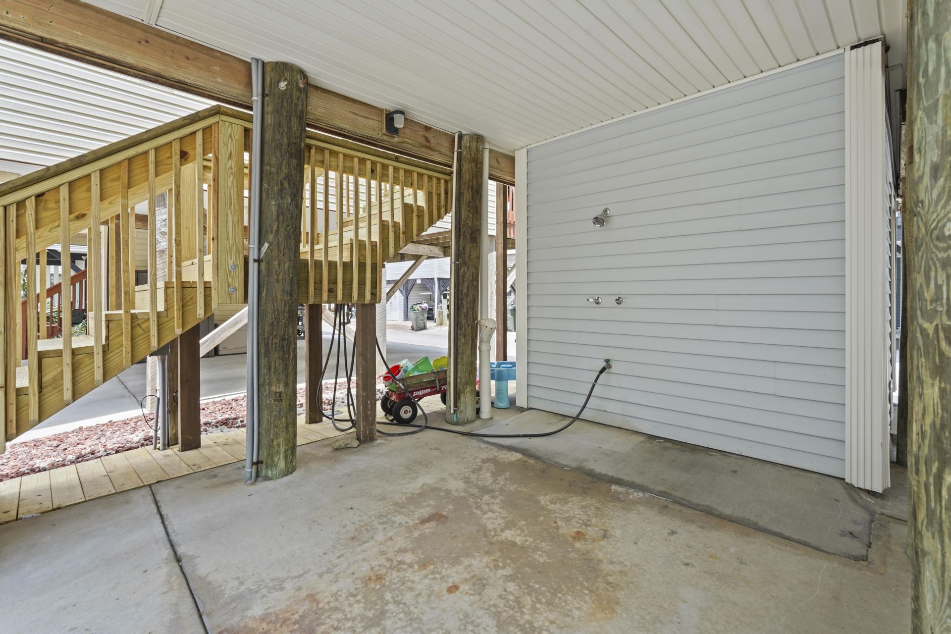 6001 S Kings Photo 30