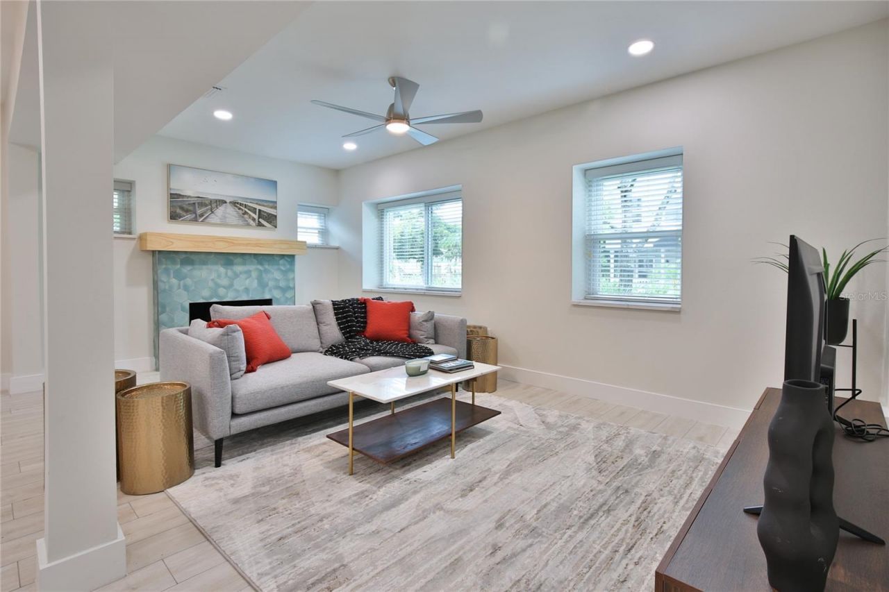 1901 Morrill Street, Sarasota, FL 34236 Photo
