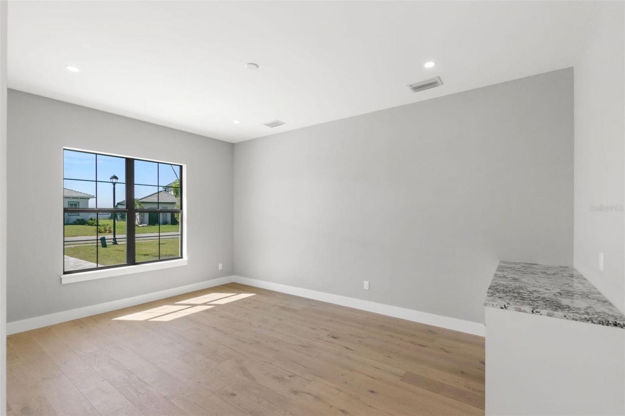 1810 4th Street E, Palmetto, FL 34221 Photo