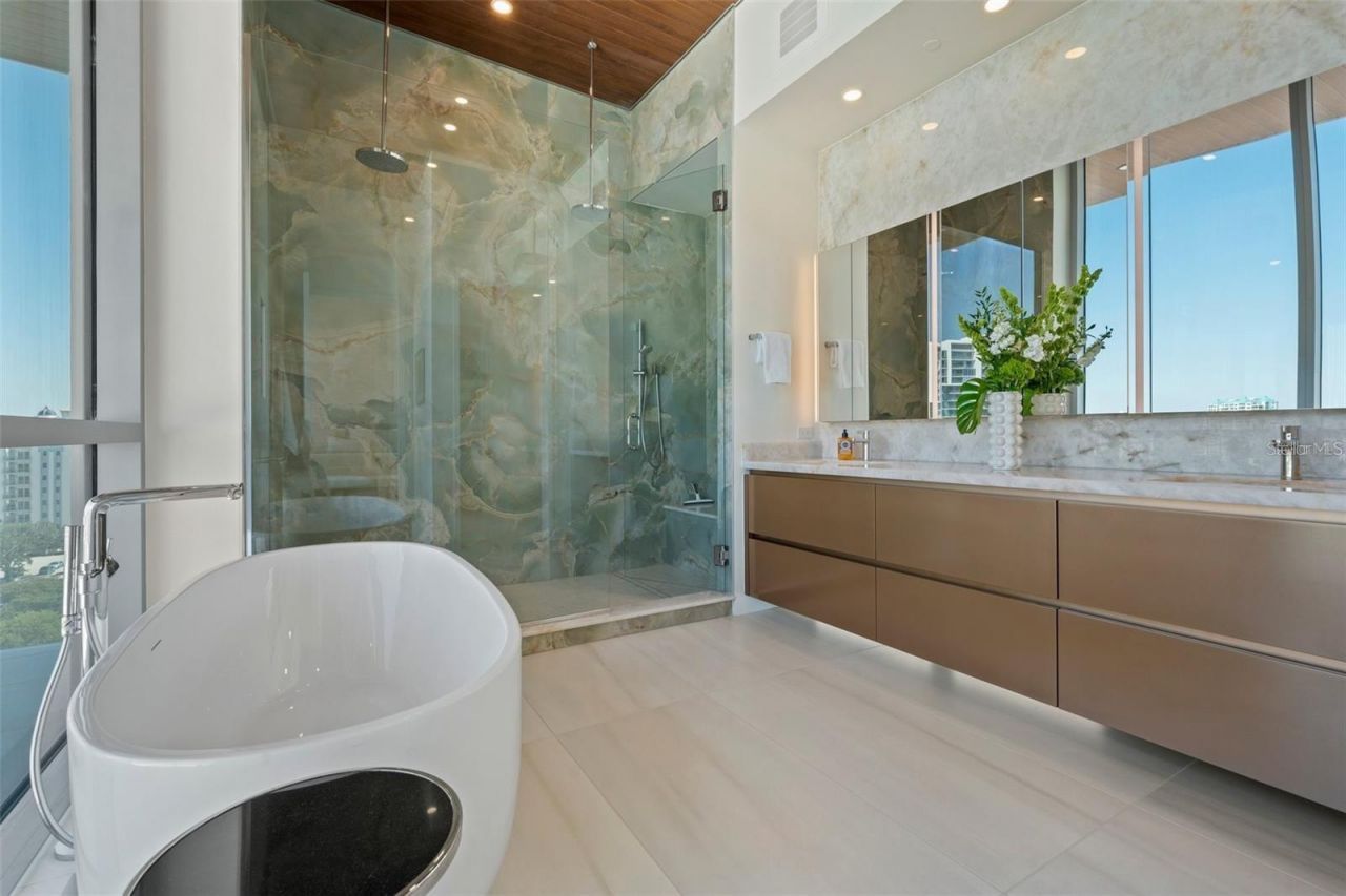 111 Golden Gate Point , Unit 802PH, Sarasota, FL 34236 Photo