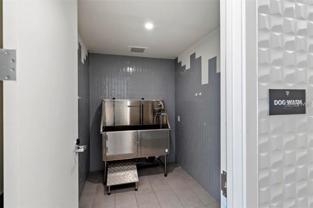 111 Golden Gate Point , Unit 802PH, Sarasota, FL 34236 Photo