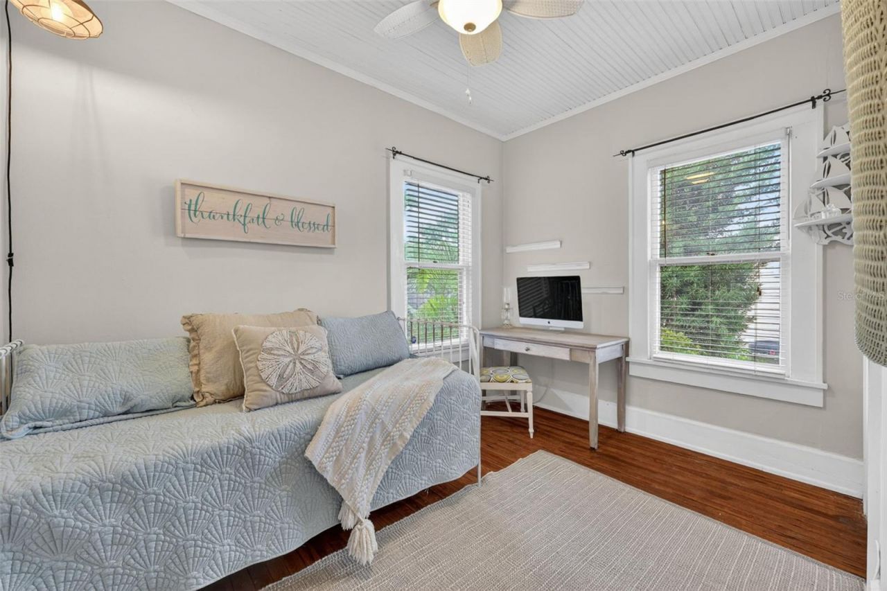 2535 15th Avenue N, Saint Petersburg, FL 33713 Photo
