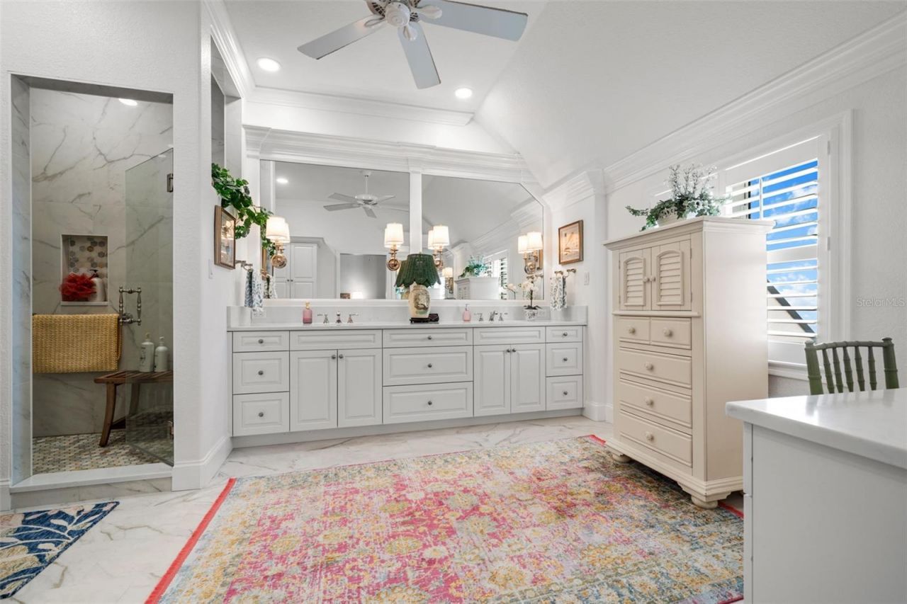 8152 Longbay Boulevard, Sarasota, FL 34243 Photo