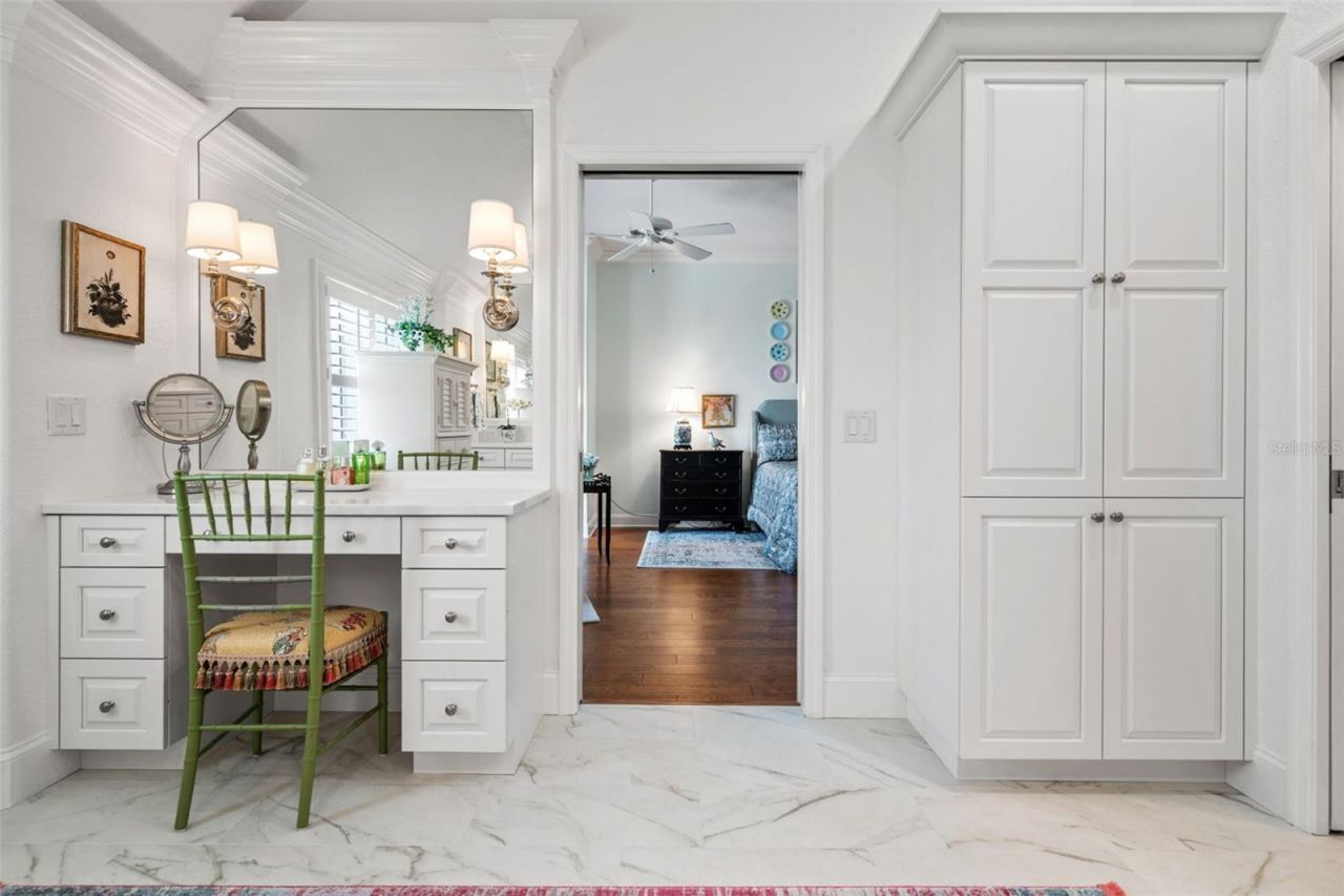 8152 Longbay Boulevard, Sarasota, FL 34243 Photo