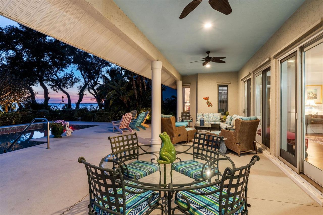 8152 Longbay Boulevard, Sarasota, FL 34243 Photo