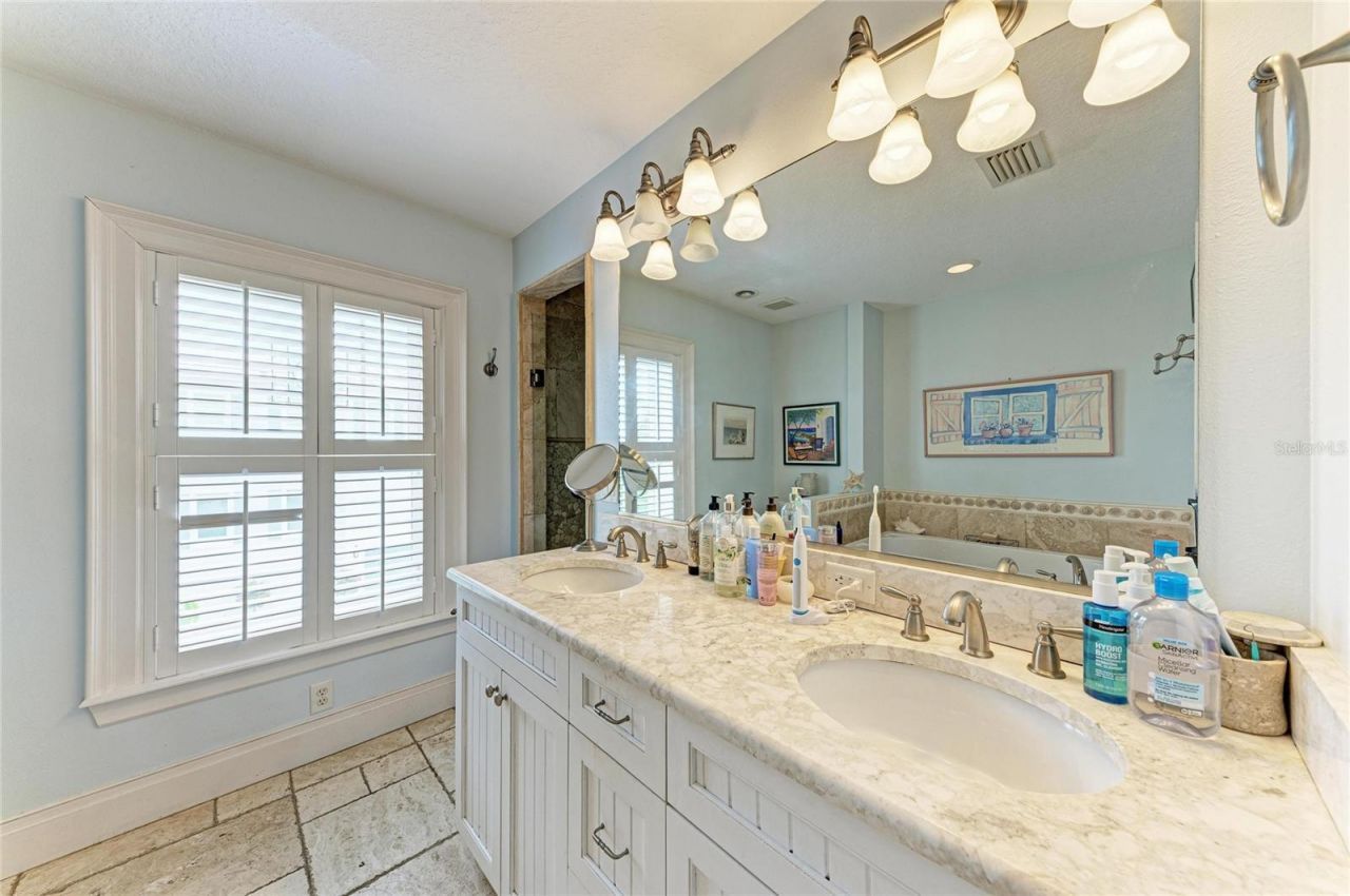 793 Jungle Queen Way, Longboat Key, FL 34228 Photo