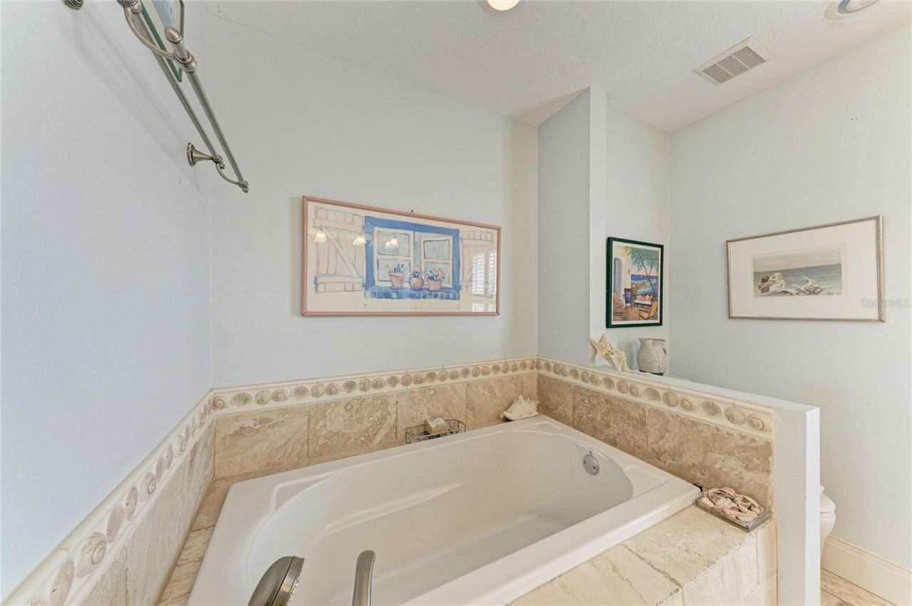 793 Jungle Queen Way, Longboat Key, FL 34228 Photo