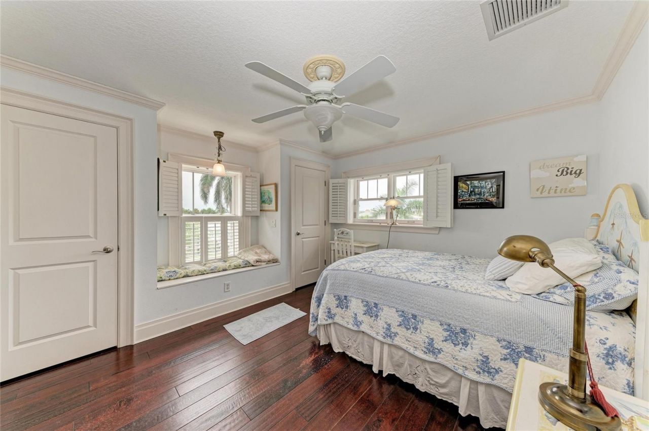 793 Jungle Queen Way, Longboat Key, FL 34228 Photo