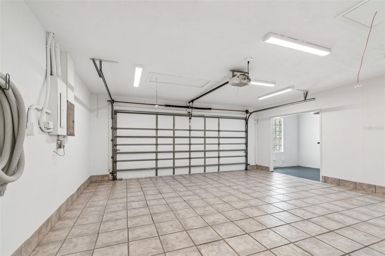 2038 Carolina Avenue Ne, Saint Petersburg, FL 33703 Photo