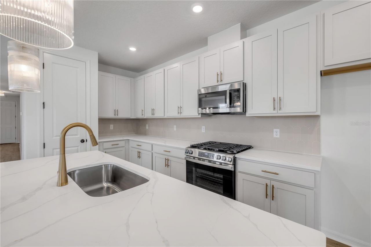 3354 Monaco Boulevard, New Smyrna Beach, FL 32168 Photo