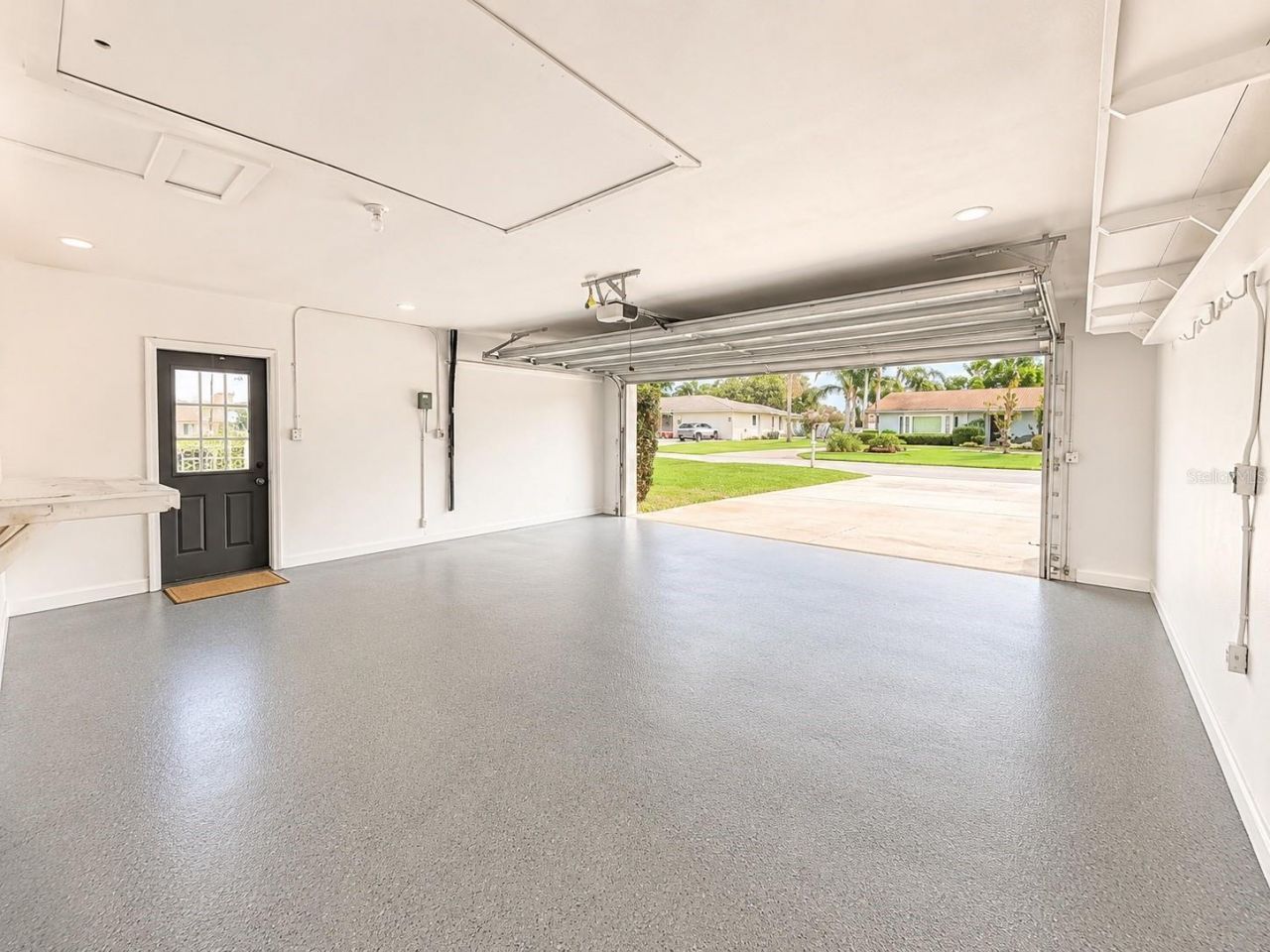 810 Allamanda Drive , Largo, FL 33770 Photo