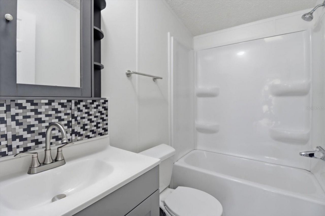 5716 S Greenfield Terrace , Homosassa, FL 34446 Photo