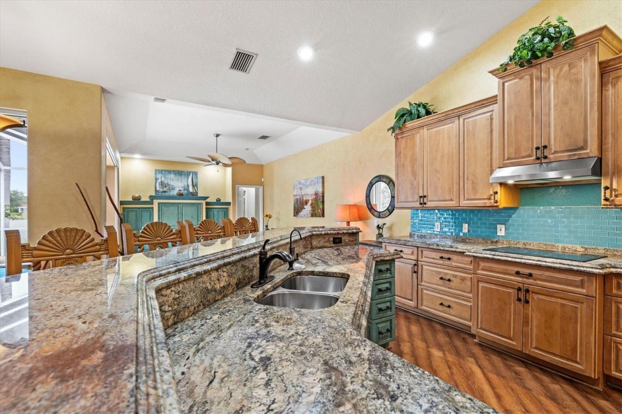 4860 Cedar Oak Way , Sarasota, FL 34233 Photo