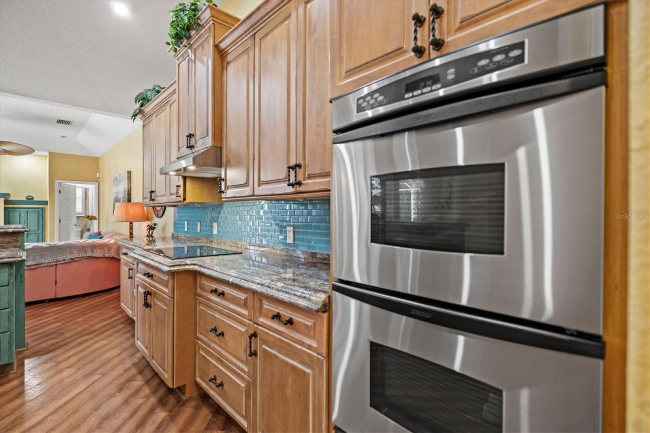 4860 Cedar Oak Way , Sarasota, FL 34233 Photo