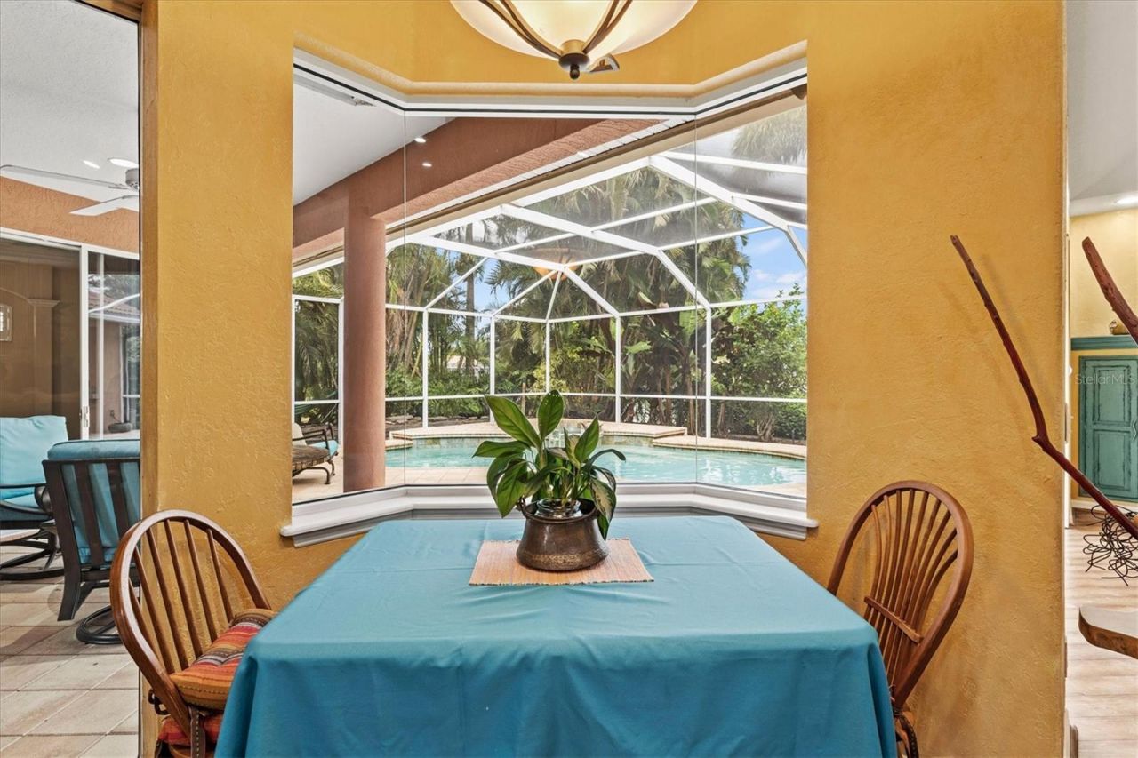 4860 Cedar Oak Way , Sarasota, FL 34233 Photo