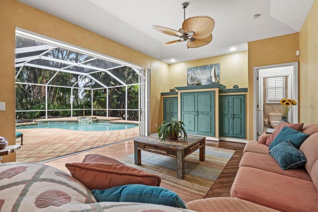 4860 Cedar Oak Way , Sarasota, FL 34233 Photo