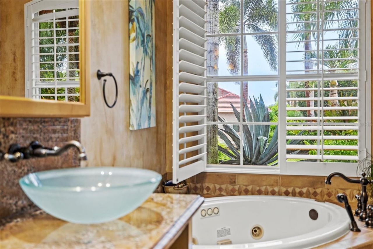 4860 Cedar Oak Way , Sarasota, FL 34233 Photo
