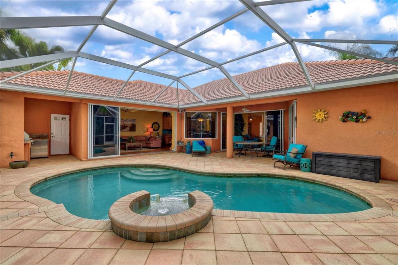 4860 Cedar Oak Way , Sarasota, FL 34233 Photo