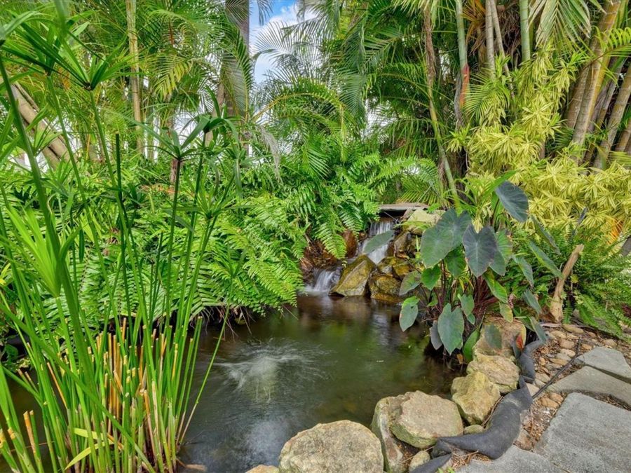 Property Image 80