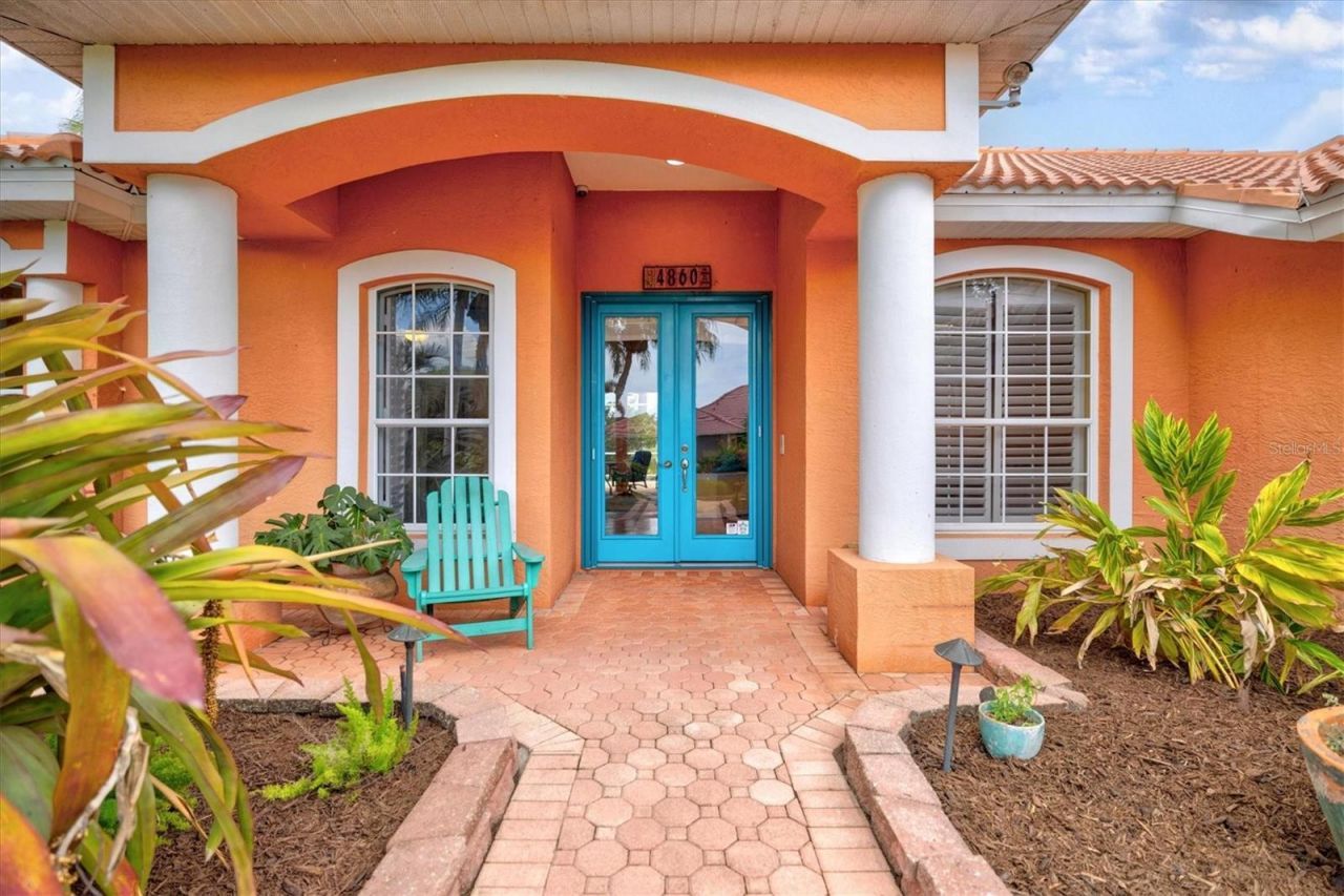 4860 Cedar Oak Way , Sarasota, FL 34233 Photo