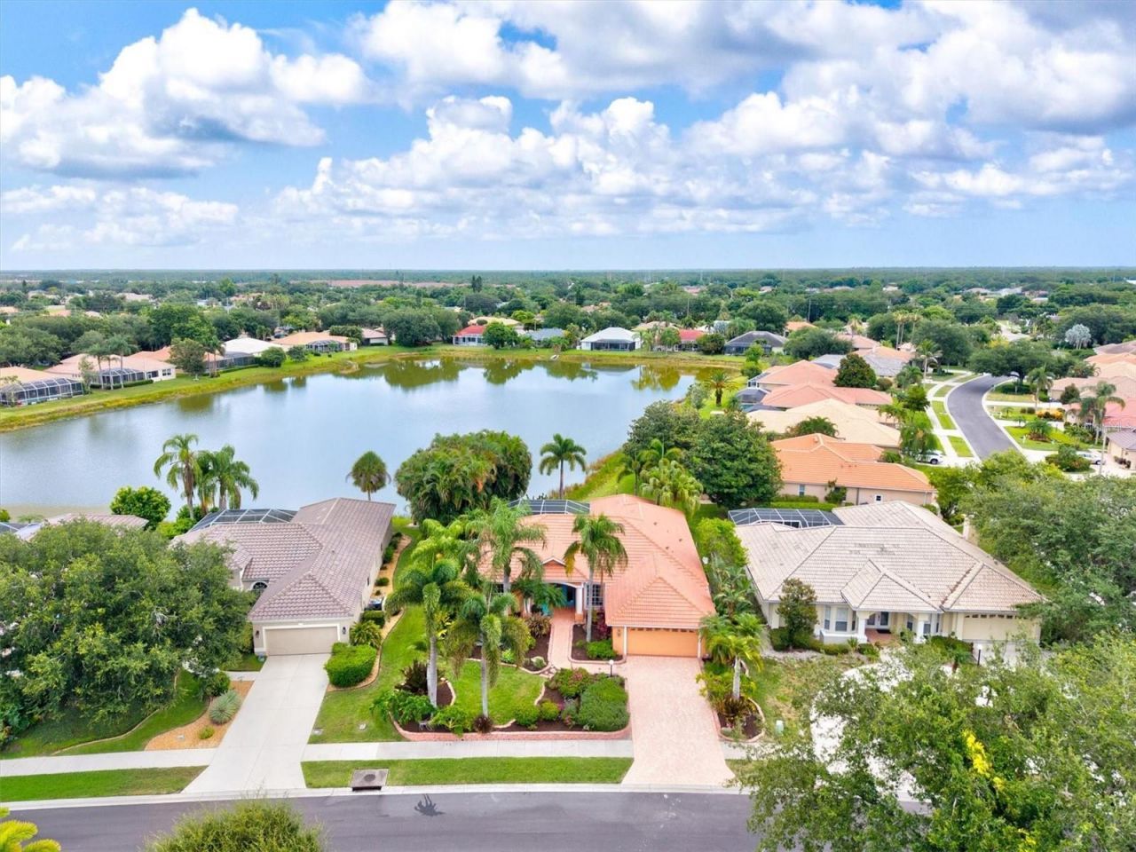 4860 Cedar Oak Way , Sarasota, FL 34233 Photo