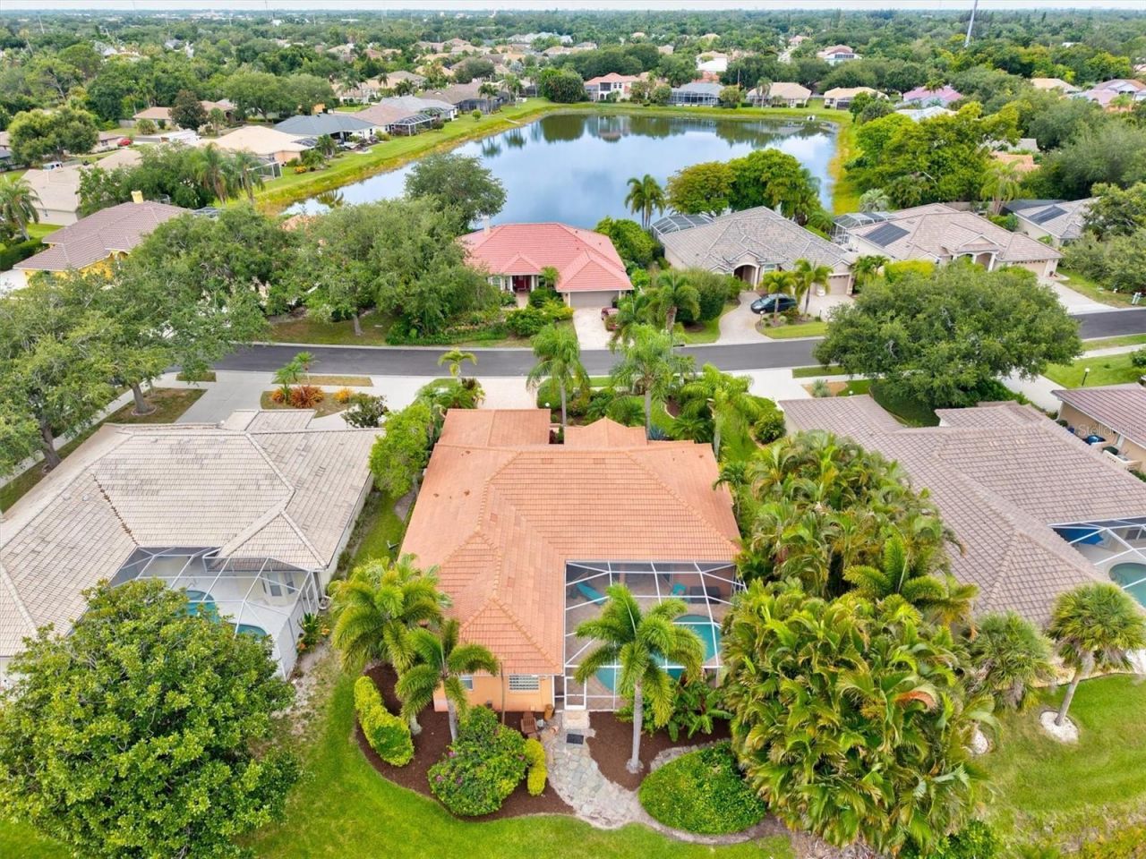 4860 Cedar Oak Way , Sarasota, FL 34233 Photo