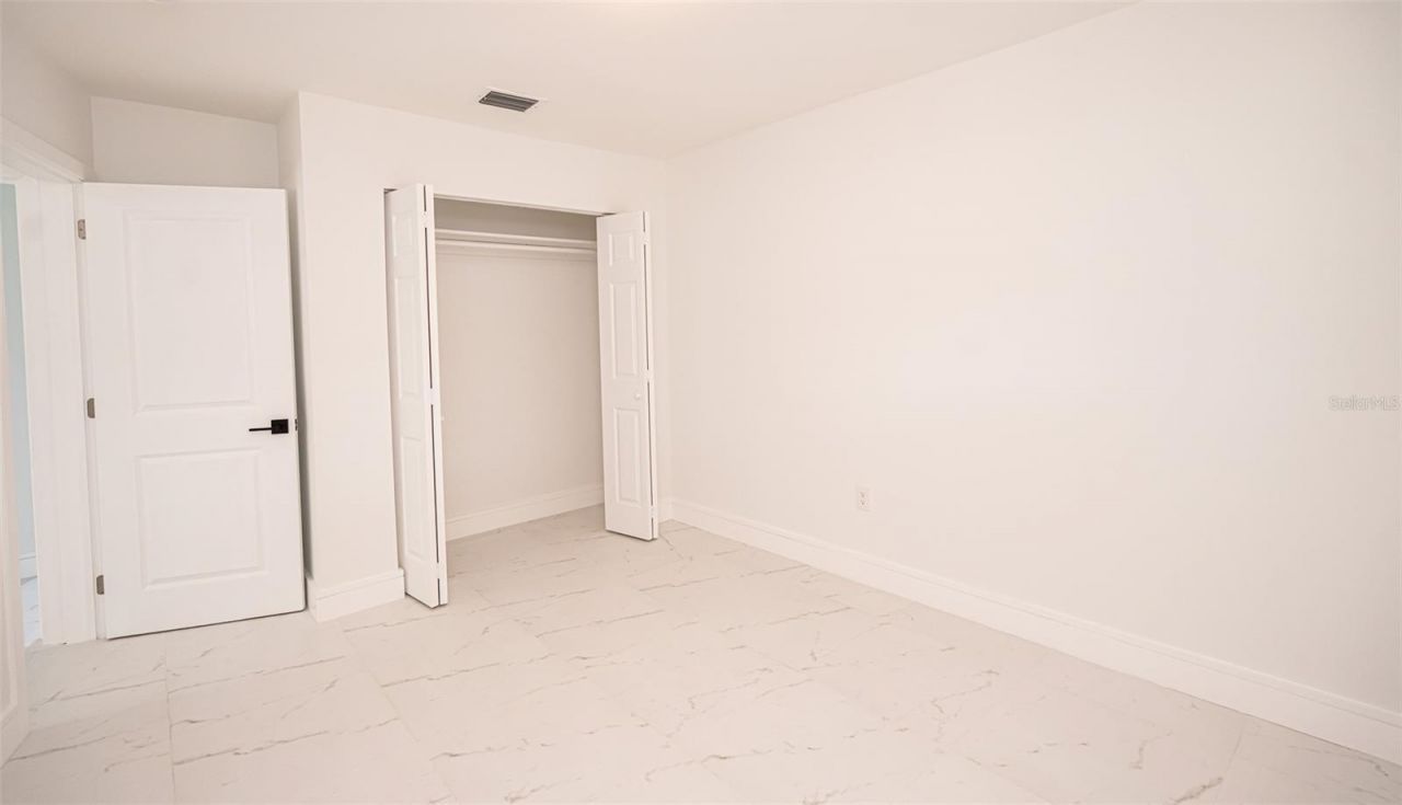20720 NW 34 Avenue, Miami Gardens, FL 33056 Photo