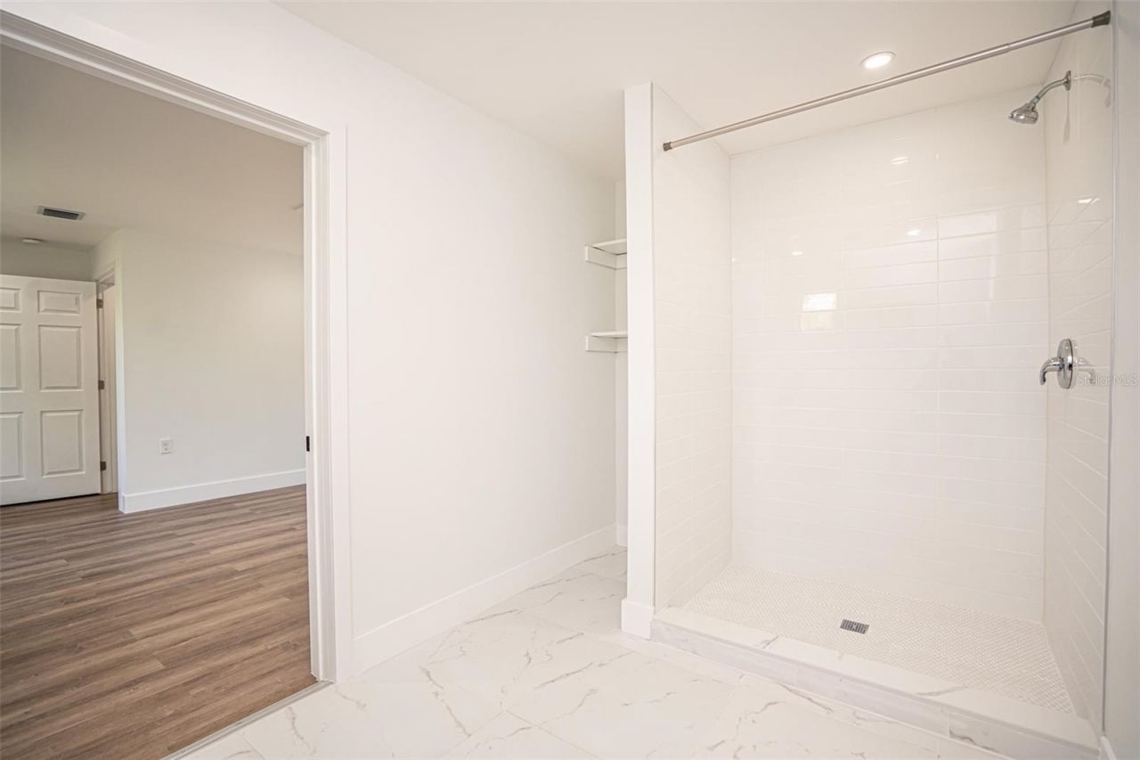 20720 NW 34 Avenue, Miami Gardens, FL 33056 Photo