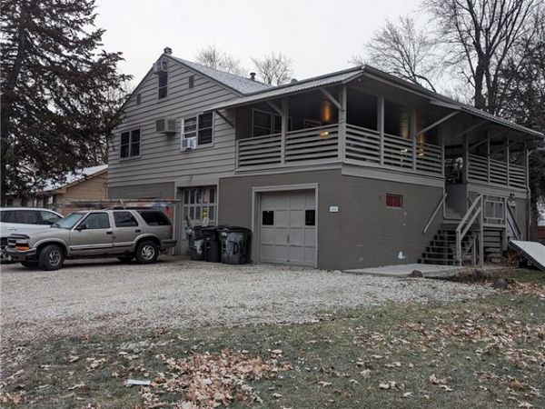 1000 Randolph Street , Unit B, Des Moines, IA 50315