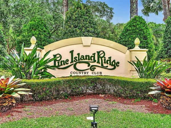 9410 Tangerine Pl , Unit 105, Davie, FL 33324